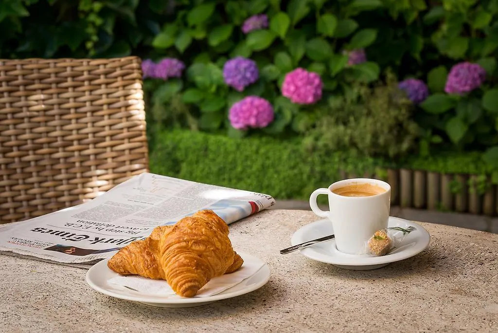 ***  Hotel Magellan Paris Frankreich
